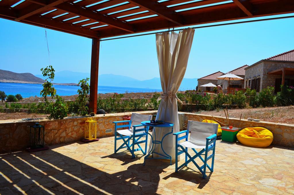 Villa Romanza Beach Villa Chalki Town Ruang foto
